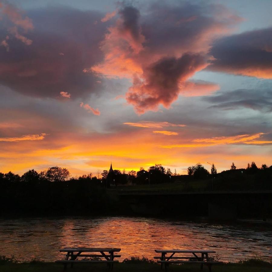 Surnadal Camping Brekkøya Skei  Bagian luar foto